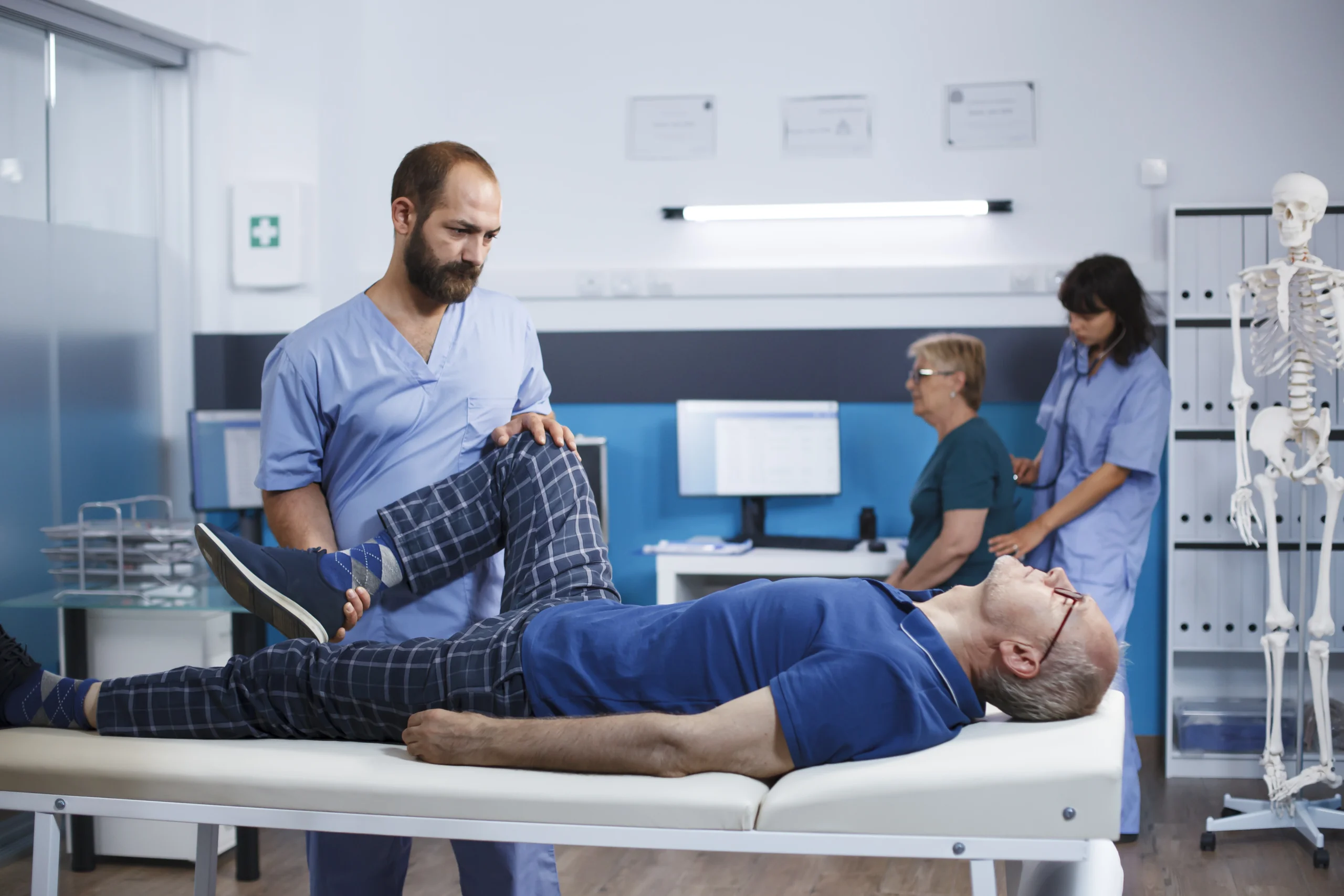 From Fractures to Cancer Care: How Malad Residents Choose the Right Hospital  