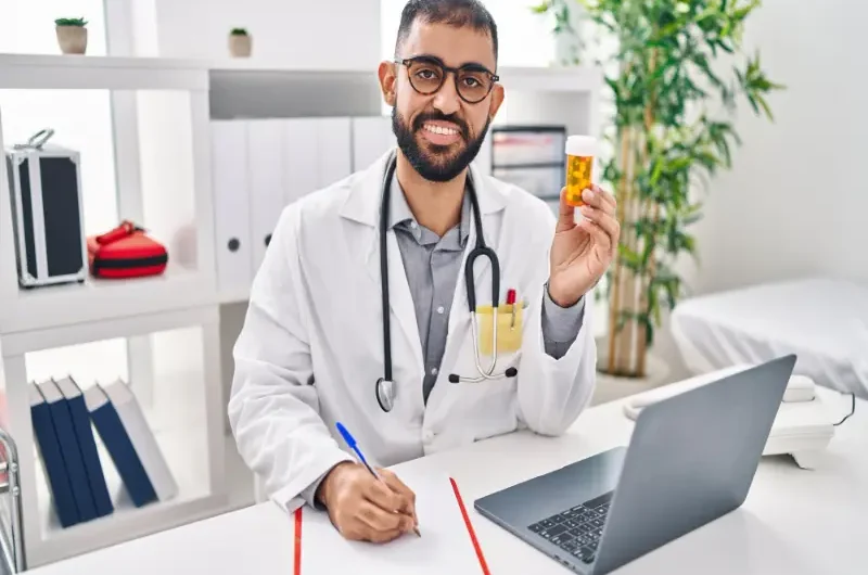 How Does Cashless Treatment Work Under Government Health Schemes? 